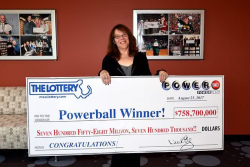 Mavis Wanczyk Powerball lottery winner